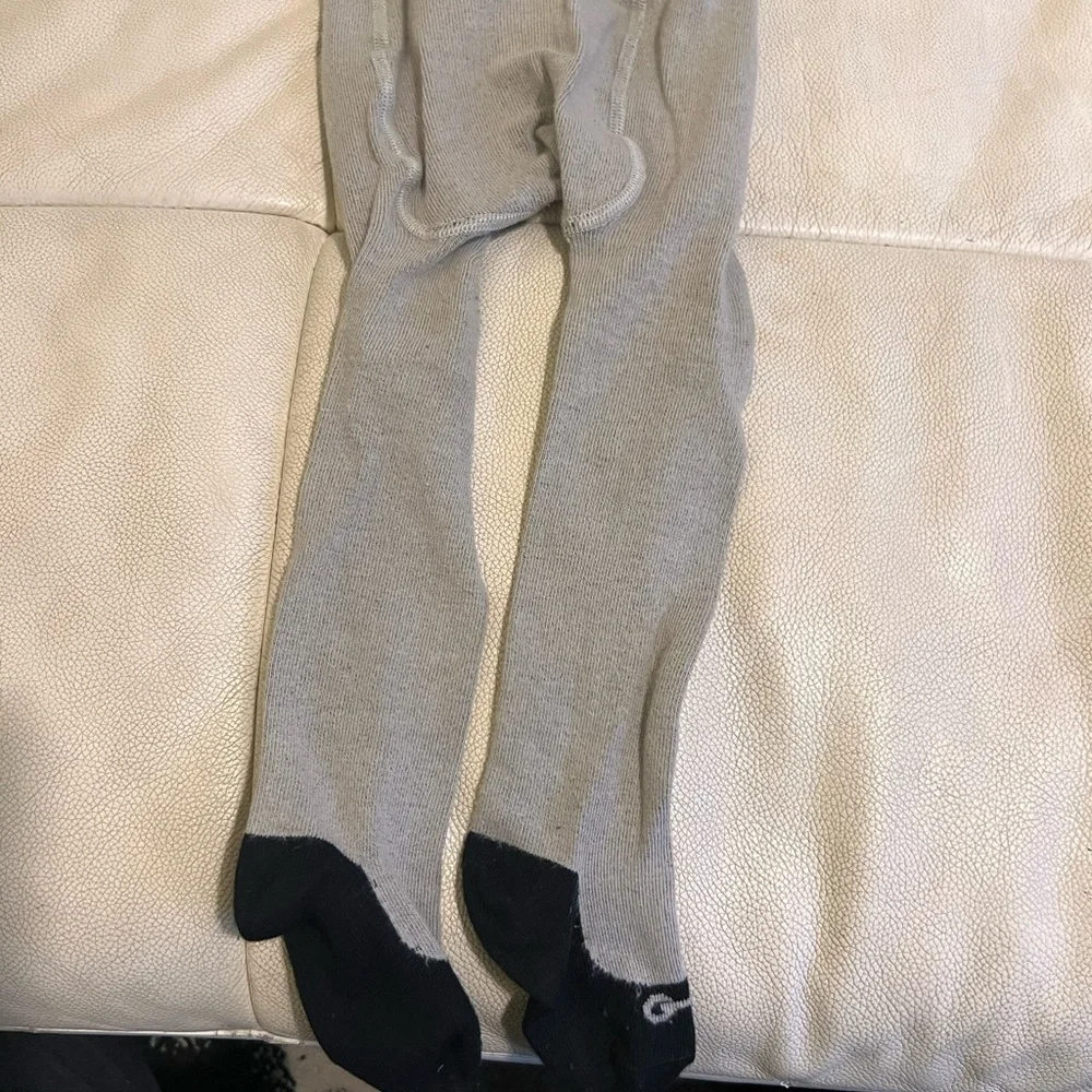 Gucci authentic grey tights size 2 good condition !